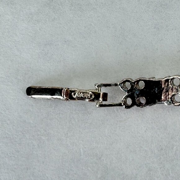 Vintage AVON NR Silver-Tone Rhinestone Crystal Bracelet Fold Over Clasp 8 inch - Picture 5 of 13